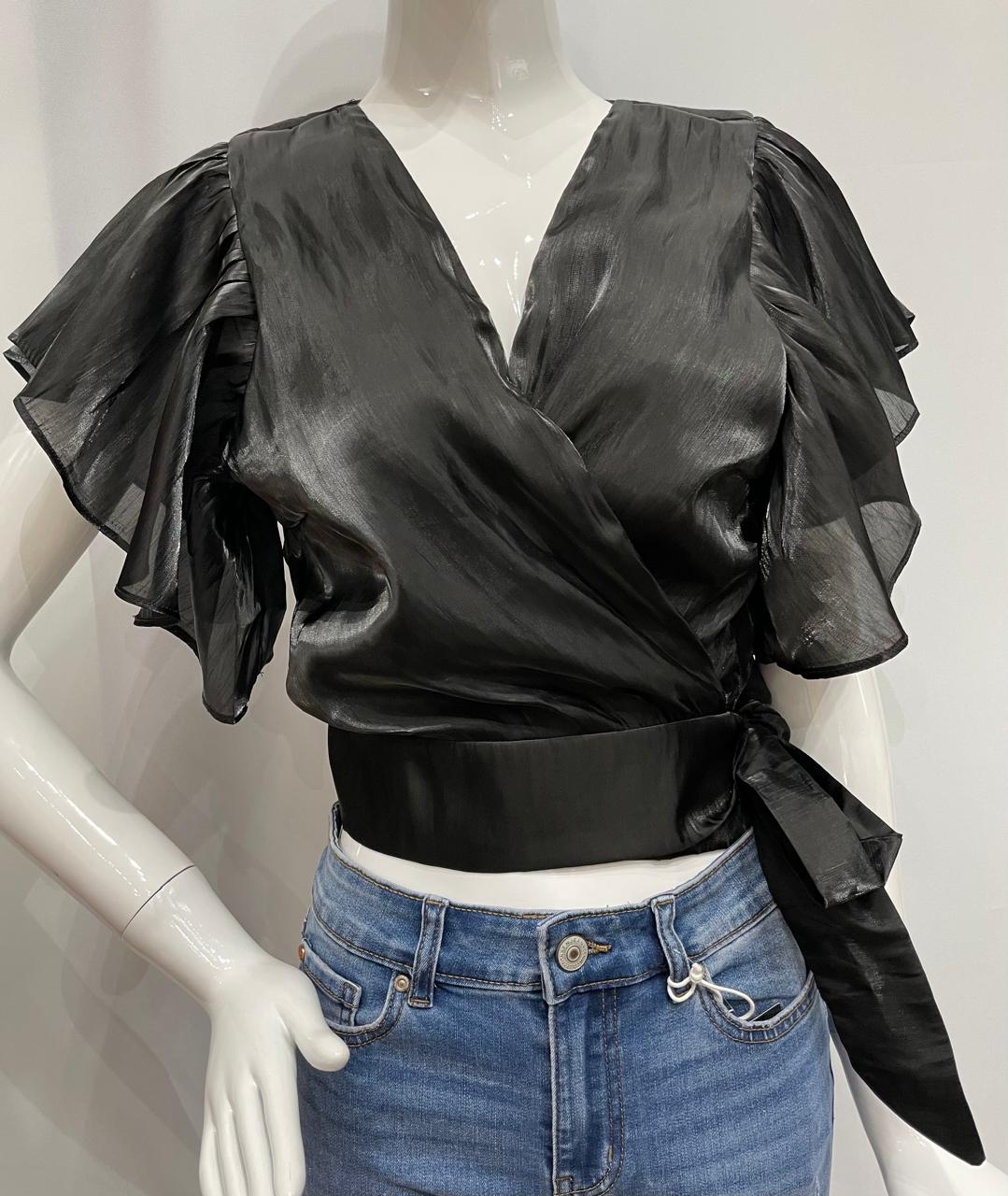 Blusa negra elegante