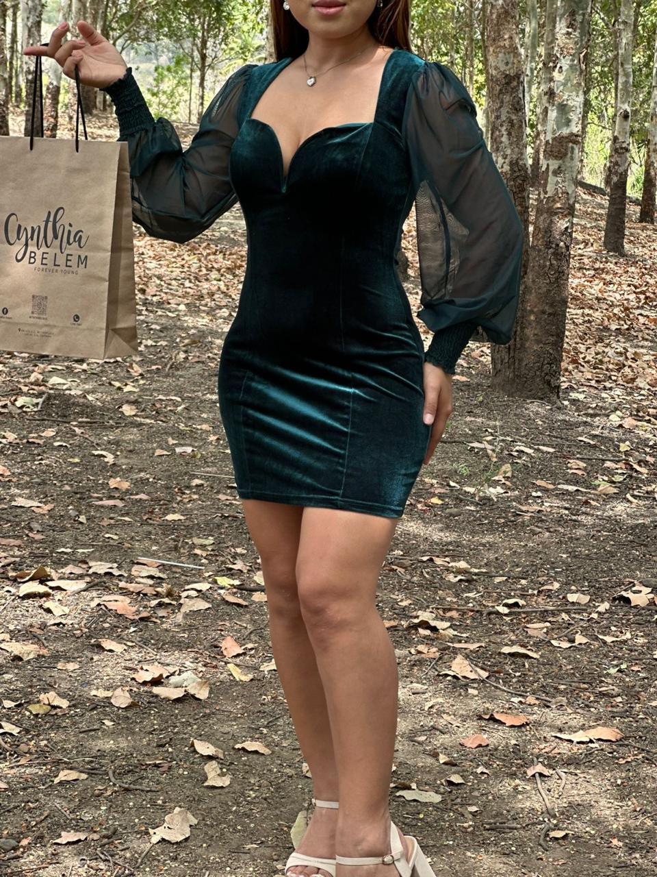 VESTIDO TELA DE PANA