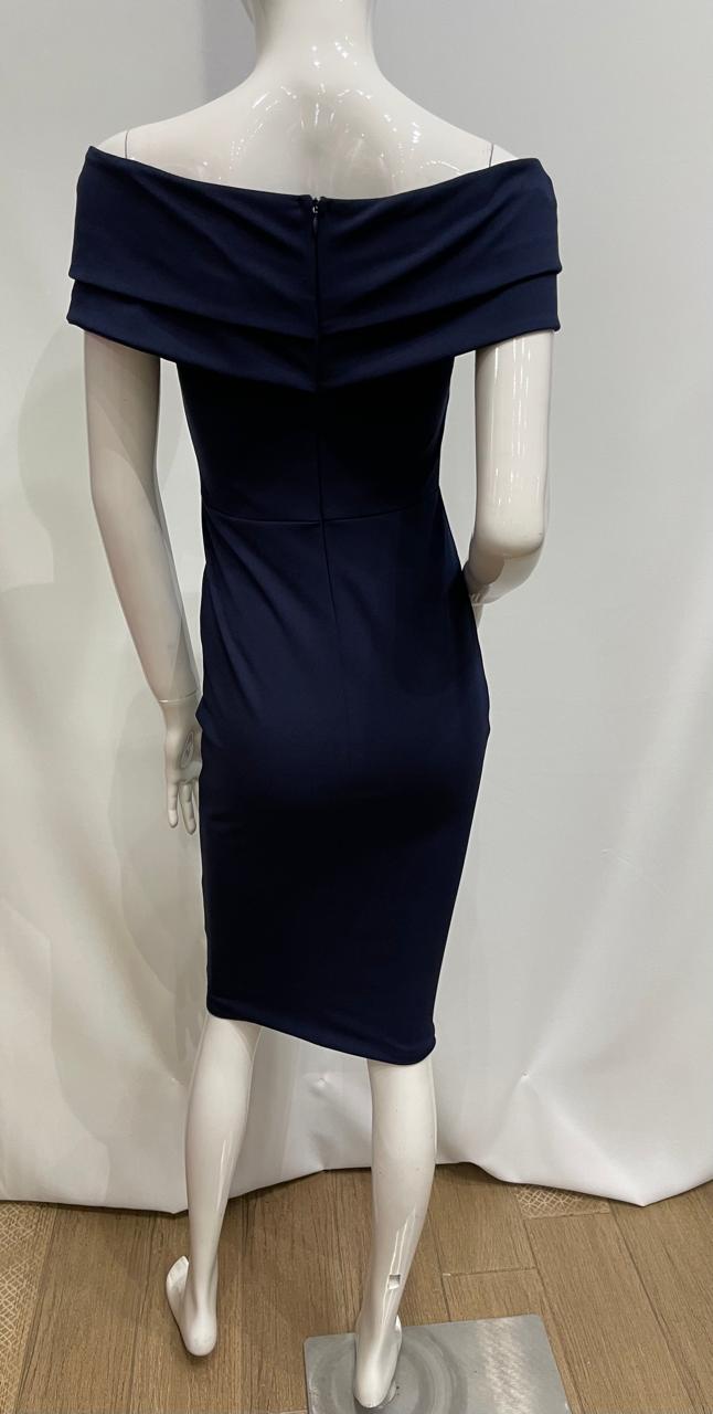 VESTIDO TALLADO HOMBROS CAIDOS