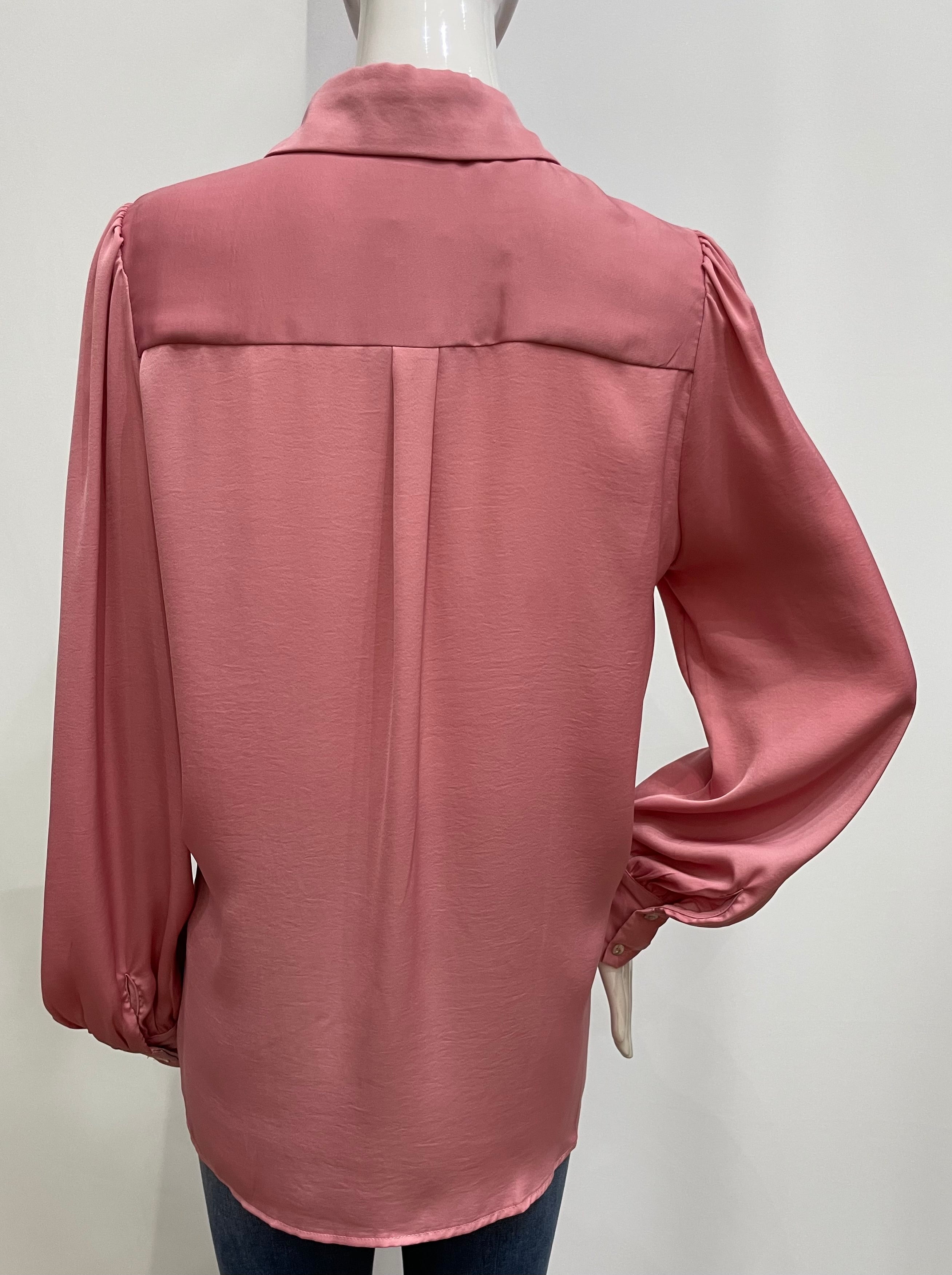 Blusa estilo camisero