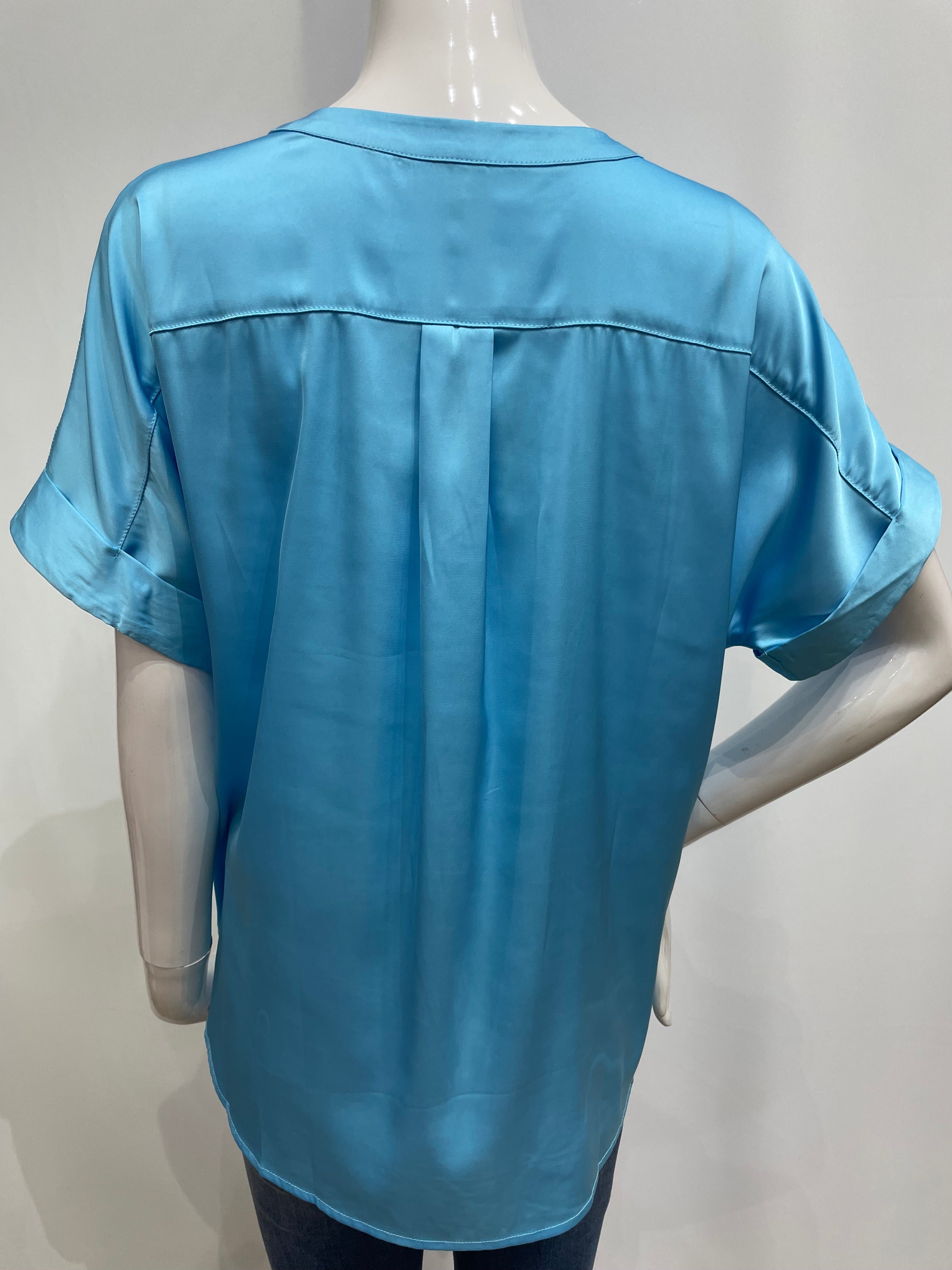 Blusa celeste