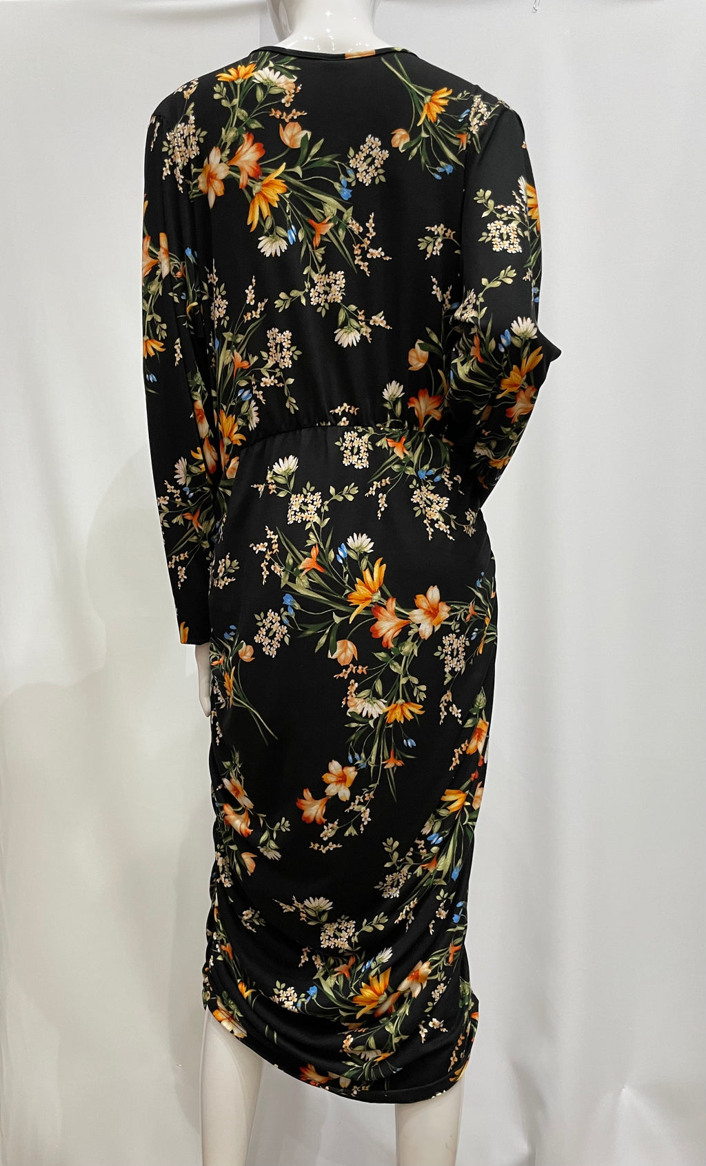 Vestido ajustado floral