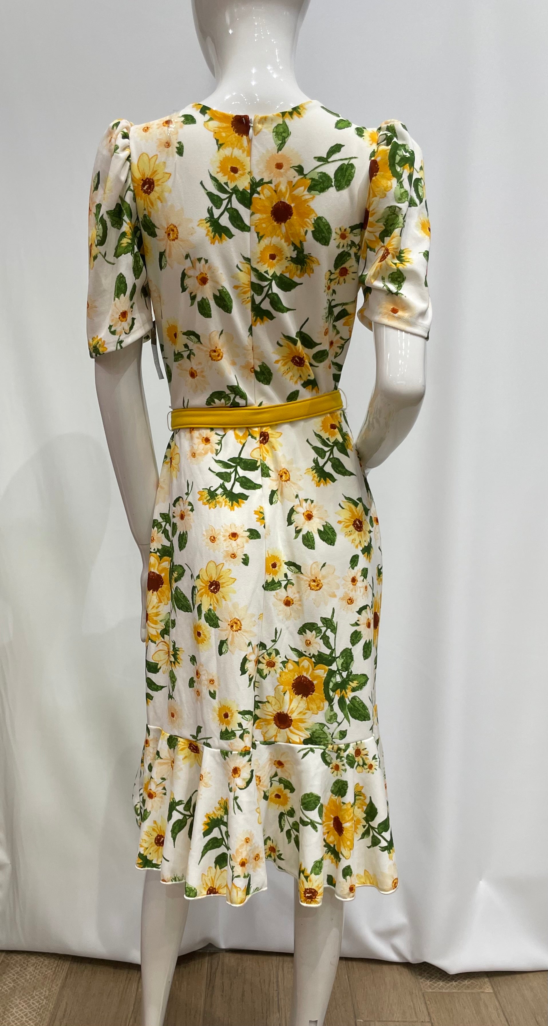 Vestido con girasoles