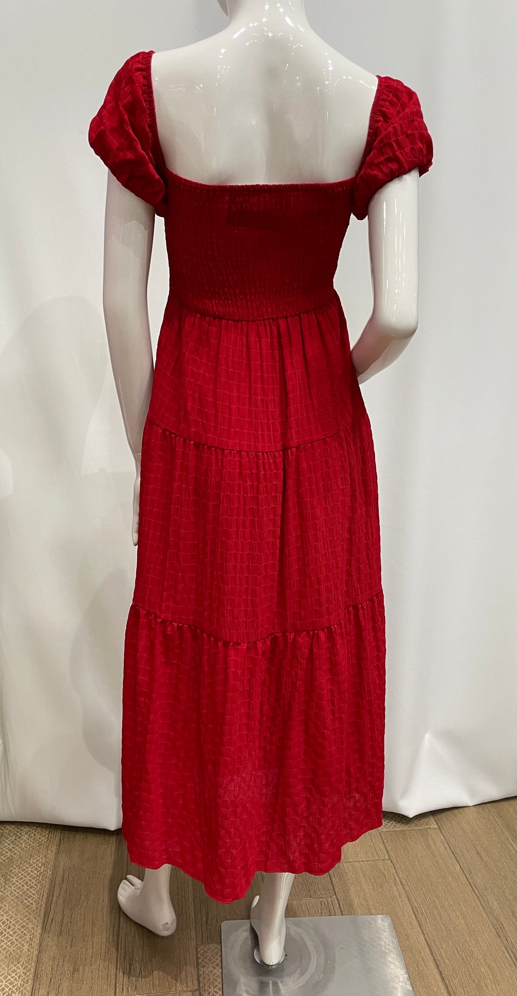 Vestido escote cuadrado