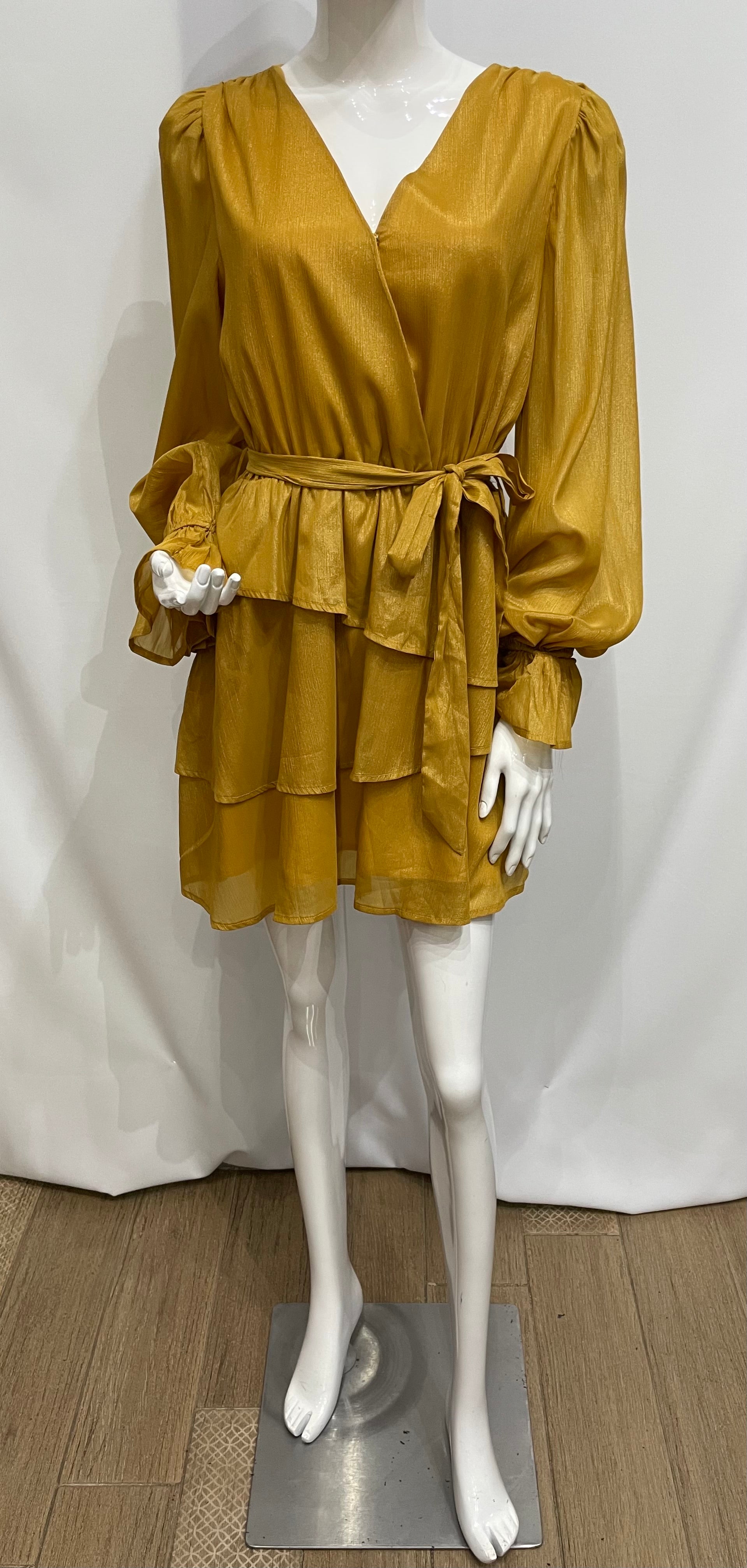 Vestido corto manga larga