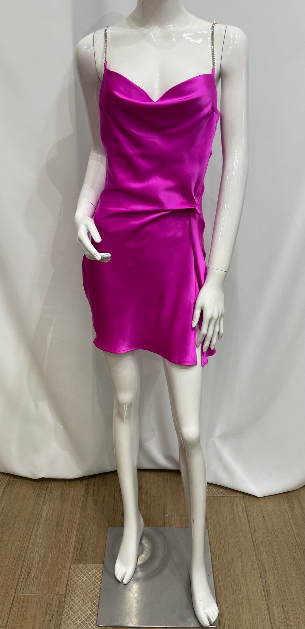 Vestido tirantes brillantes