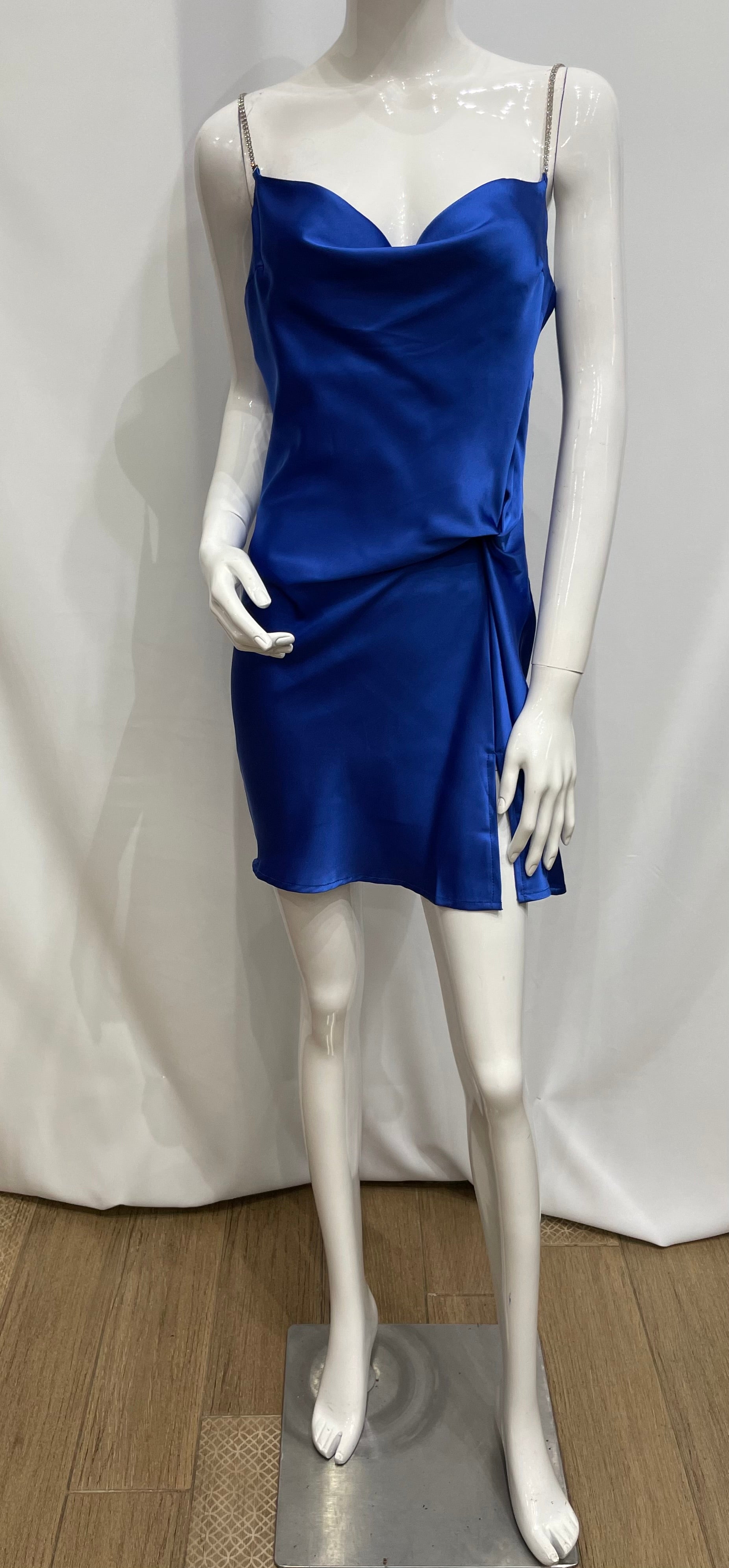 Vestido tirantes brillantes