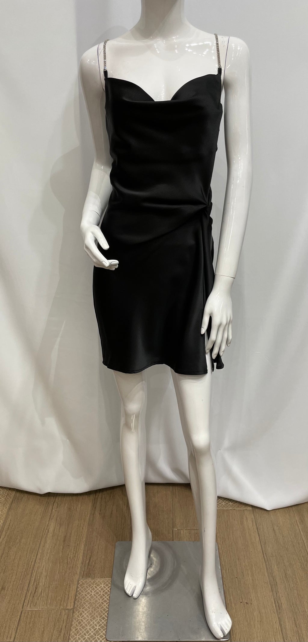 Vestido tirantes brillantes