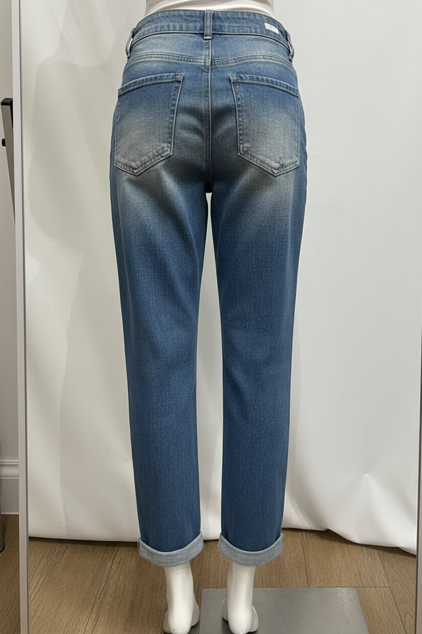 MOM JEAN MARCA ENJEAN