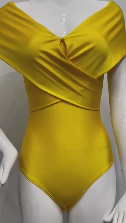Body amarillo